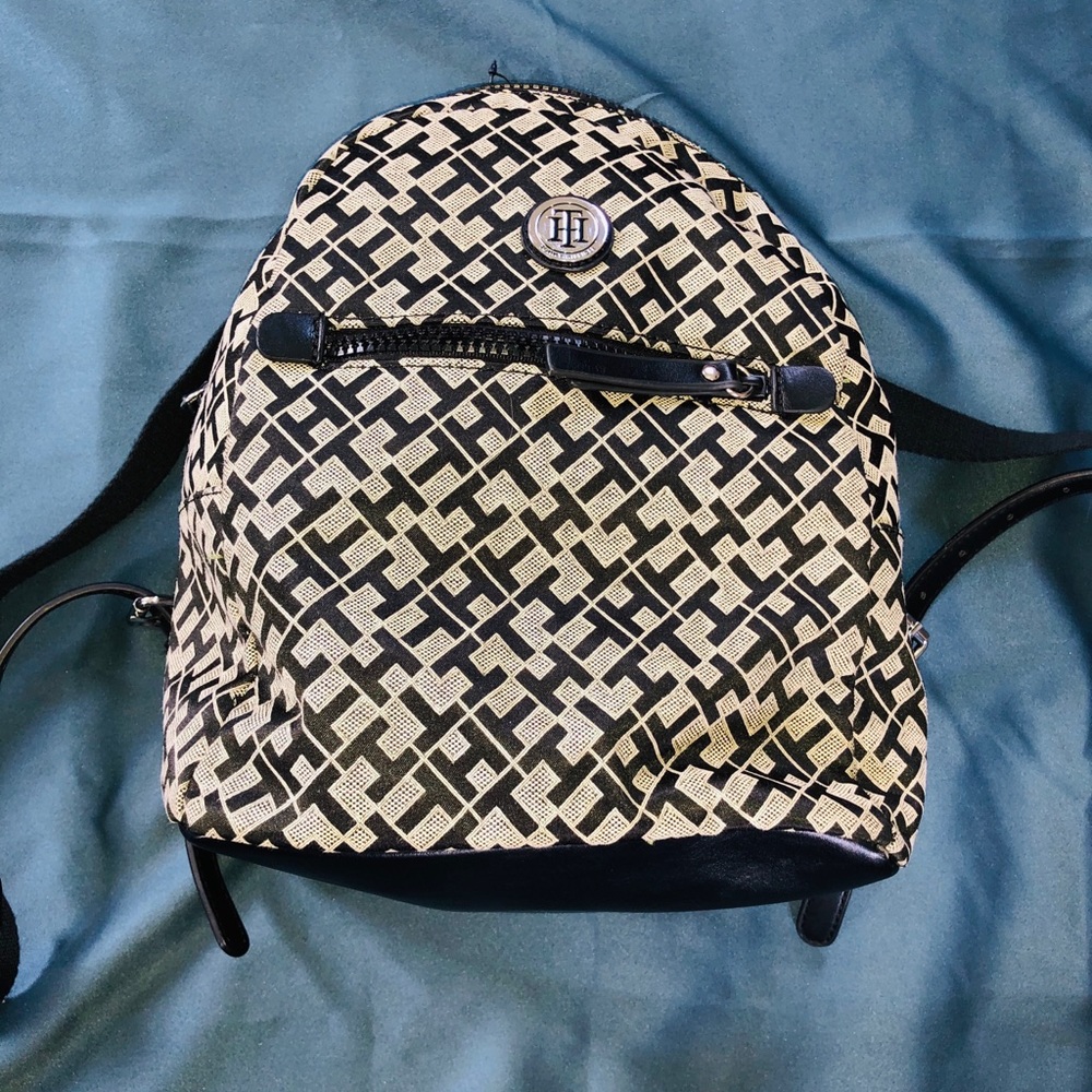 Tommy Hilfiger bag